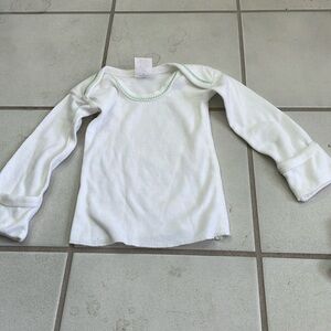 Medline white long-sleeve shirt. Size 6 months.